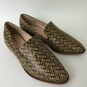 Kelsi Dagger Brooklyn Abbi Loafers neutral motif - US Women’s 7.5 EU 38